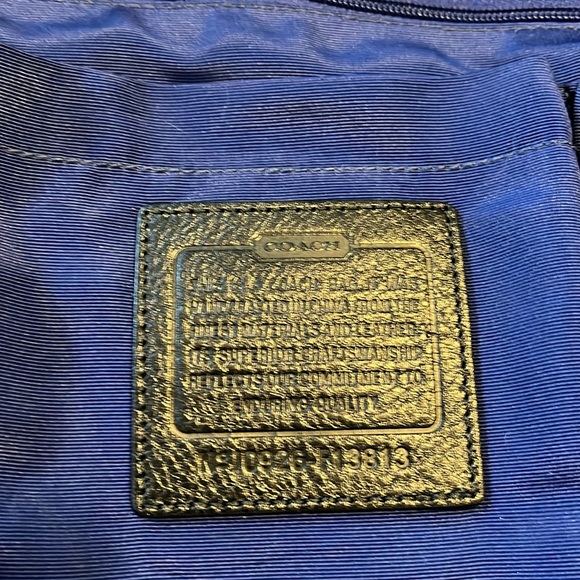 COACH F13813 VOYGER  BLACK CANVAS & LEATHER TOTE BAG - Picture 9 of 13